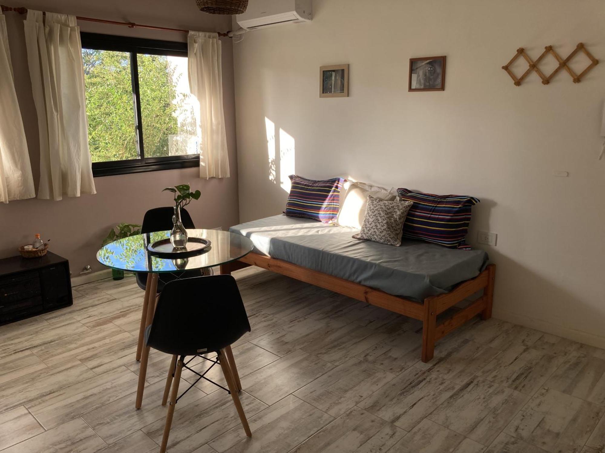 1991 D4 Apartment